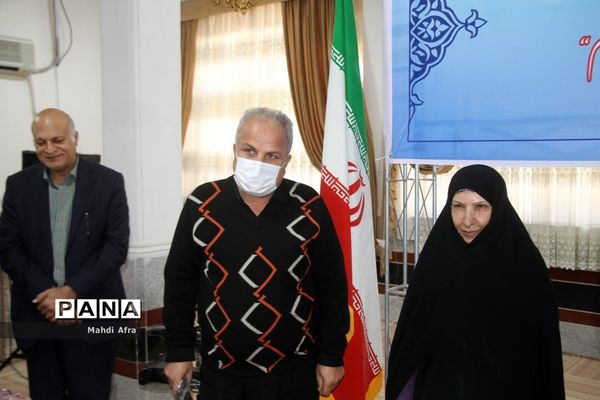 برگزاری آیین رونمایی از کتاب «کار خیر» معرفی ده خیر مدرسه‌ساز بهبهانی