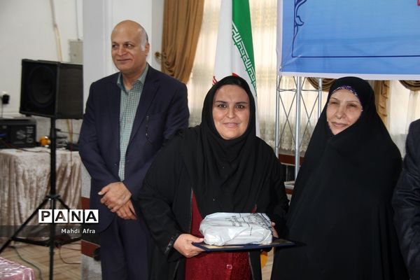 برگزاری آیین رونمایی از کتاب «کار خیر» معرفی ده خیر مدرسه‌ساز بهبهانی