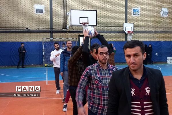 ‌برگزاری دوره‌ توانمندسازی نیروهای جدیدالورود در سالن ورزشی فتح‌المبین در شهرری