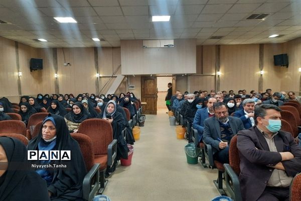 مدرسه مقاومت در پاکدشت