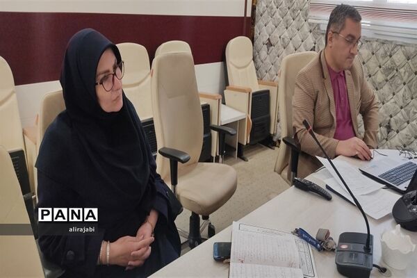 برگزاری اولین جلسه کمیته هدایت تحصیلی منطقه کهریزک