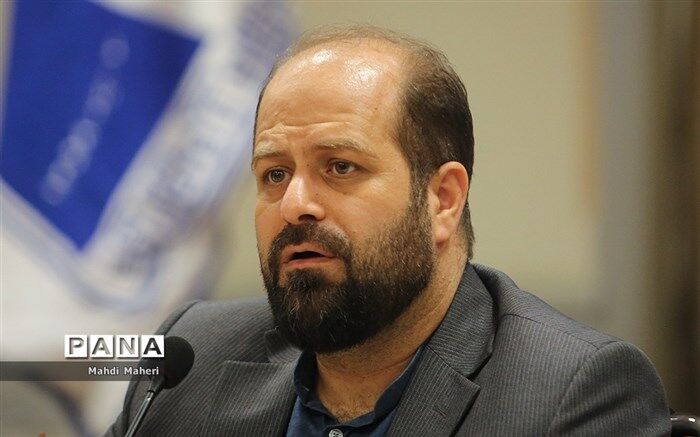دانش‌افزایی و حذف بی‌سوادی یکی از اندیشه‌های ناب امام راحل بود
