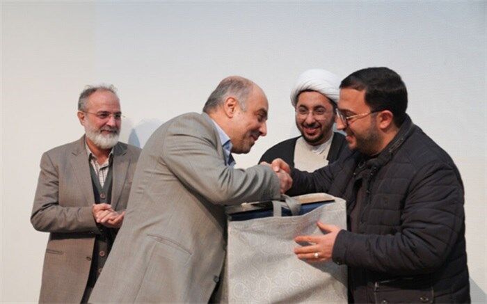 آیین تکریم و معارفه معاون فرهنگی کانون پرورش فکری کودکان و نوجوانان برگزار شد