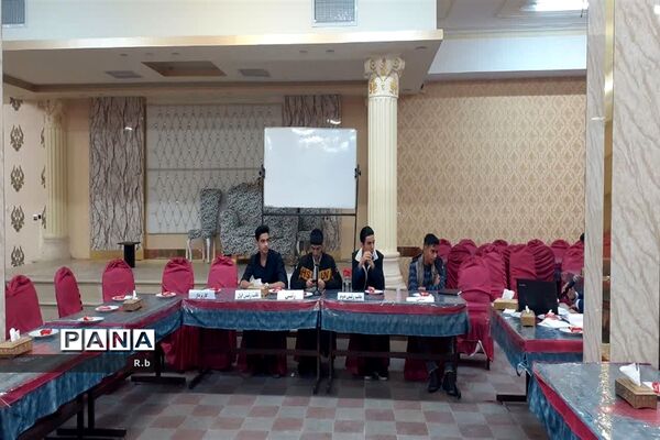 برگزاری دومین نشست مجلس دانش‌آموزی در بافق