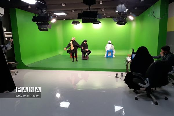 اجرای 25 نمایش تئاتر درسی در استودیوی آموزش و پرورش قم