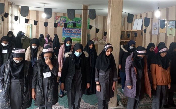 نماز جماعت، نمادی از مظهر اتحاد و پیروی از اهل بیت است