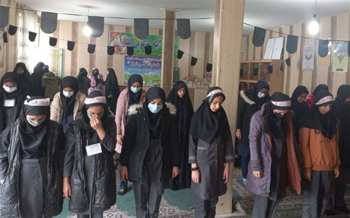 نماز جماعت، نمادی از مظهر اتحاد و پیروی از اهل بیت است