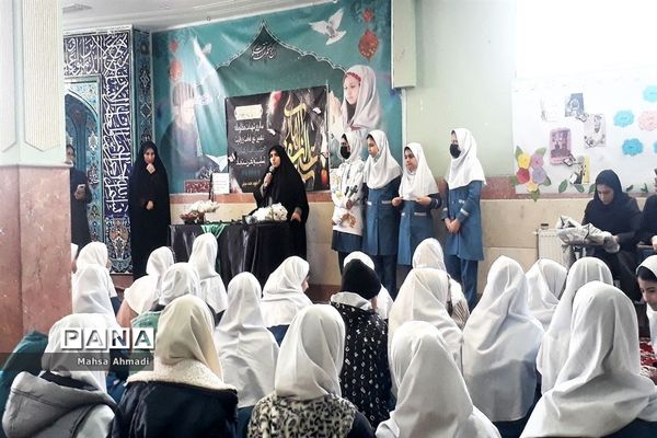 برگزاری مراسم عزاداری شهادت امام هادی(ع) در دبستان شهید سیفی رباط‌کریم