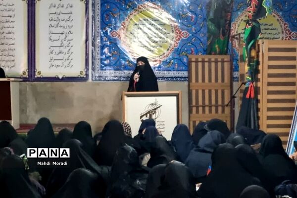 اعزام ۲۴۰ دانش‌آموز دختر دماوند به مناطق عملیاتی جنوب کشور