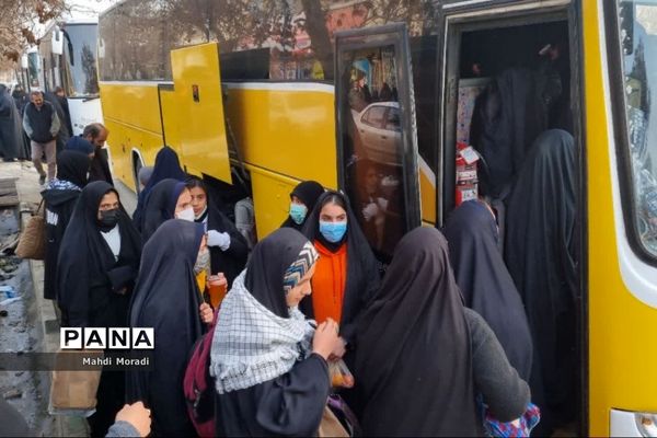 اعزام ۲۴۰ دانش‌آموز دختر دماوند به مناطق عملیاتی جنوب کشور