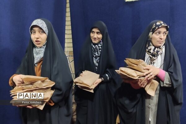 اعزام دانش‌آموزان به اردوی راهیان نور در رودهن