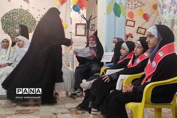 برگزاری کارگاه‌های عظمت مادرانه، شکوه دخترانه با موضوع کنترل خشم در  شیراز