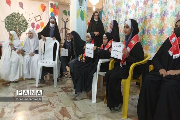 برگزاری کارگاه‌های عظمت مادرانه، شکوه دخترانه با موضوع کنترل خشم در  شیراز