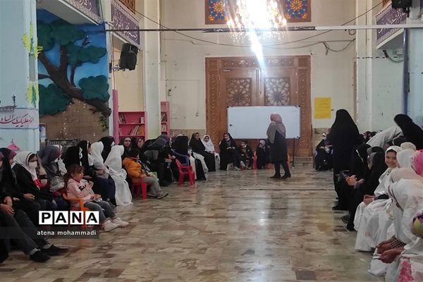 برگزاری کارگاه‌های عظمت مادرانه، شکوه دخترانه با موضوع کنترل خشم در  شیراز