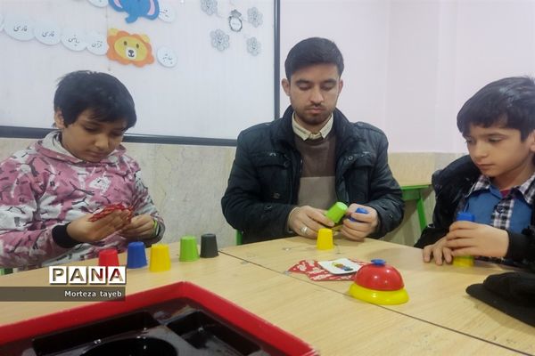 کلاس بازی و نشاط در دبستان ولی محمدی صفادشت