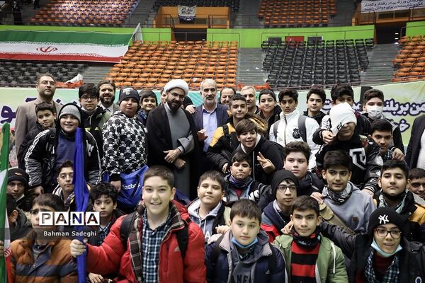 جشن دانش‌آموزی فرزندان انقلاب