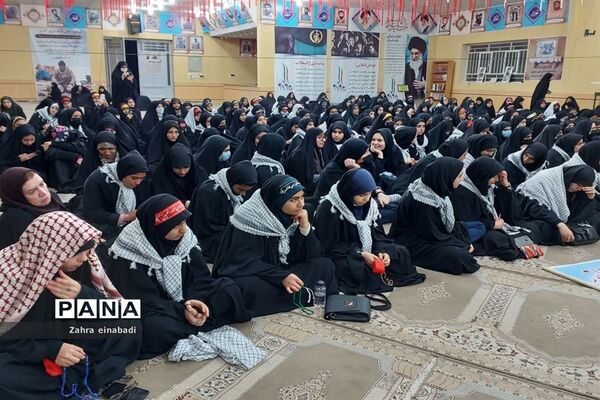 تجدید بیعت دانش‌‌‌آموزان ملارد با شهدا در فتح‌المبین