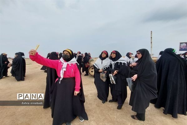 تجدید بیعت دانش‌‌‌آموزان ملارد با شهدا در فتح‌المبین