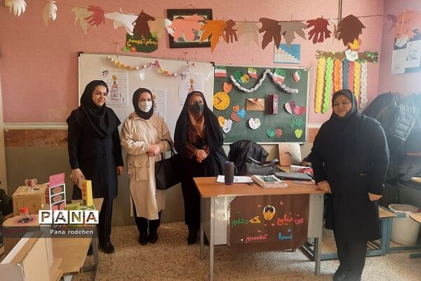 نمایشگاه جابربن حیان در دبستان امام‌حسن‌ مجتبی(ع) رودهن