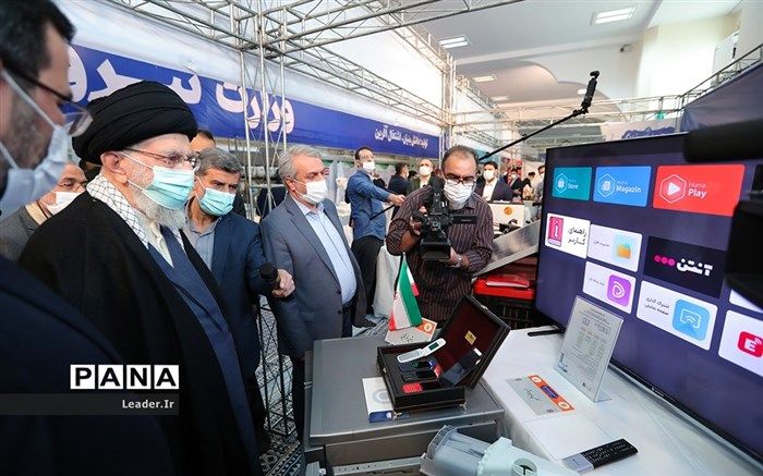 بازدید سه ساعته رهبر انقلاب اسلامی از نمایشگاه توانمندی‌های تولید داخل