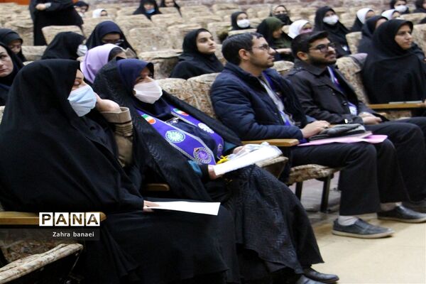 برگزاری انتخابات مجلس دانش‌آموزی دختران ناحیه یک یزد