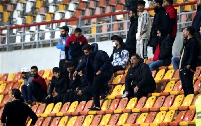 شکایت پرسپولیس از نکونام و فولاد
