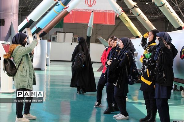 حضور دانش‌آموزان دختر بهارستانی در اردوی راهیان پیشرفت