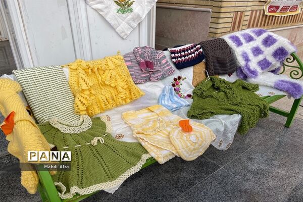 برگزاری بازارچه کسب و کار دانش‌آموزی در دبستان کوکب شهرستان بهبهان