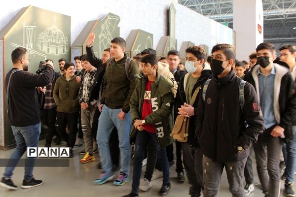 حضور دانش‌آموزان پسر بهارستانی در اردوی راهیان پیشرفت