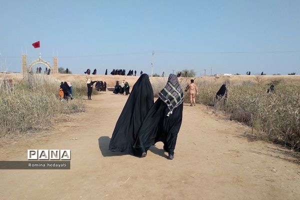 دانش‌آموزان رودهن در اردوی راهیان نور دشت ذوالفقاریه