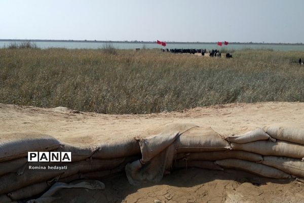 دانش‌آموزان رودهن در اردوی راهیان نور دشت ذوالفقاریه