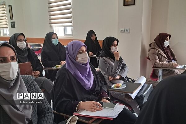 برگزاری کارگاه هم‌اندیشی اتحادیه انجمن‌های اسلامی پیرامون مدرسه انقلاب