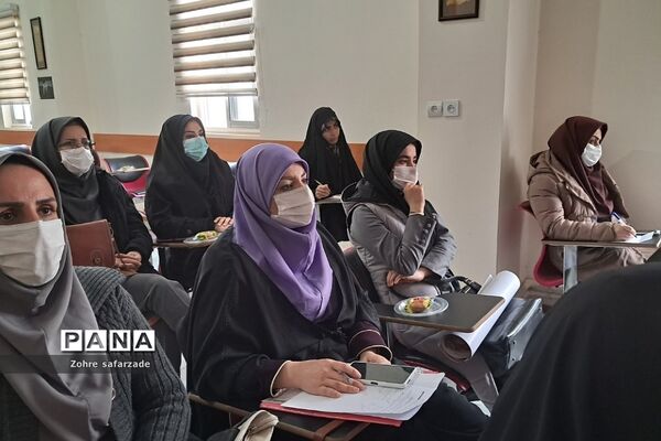 برگزاری کارگاه هم‌اندیشی اتحادیه انجمن‌های اسلامی پیرامون مدرسه انقلاب