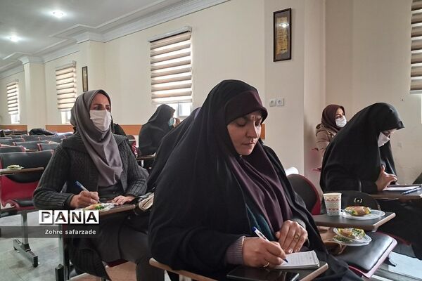 برگزاری کارگاه هم‌اندیشی اتحادیه انجمن‌های اسلامی پیرامون مدرسه انقلاب