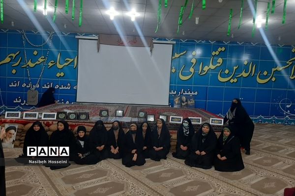 دانش‌آموزان دماوند در اردوی راهیان نور، جا پای شهدا گذاشتند