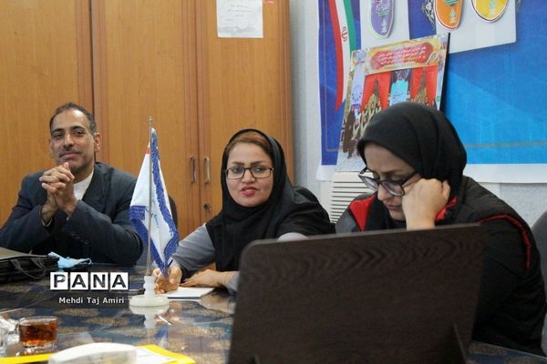 جلسه شورای اداری سازمان دانش‌آموزی استان بوشهر