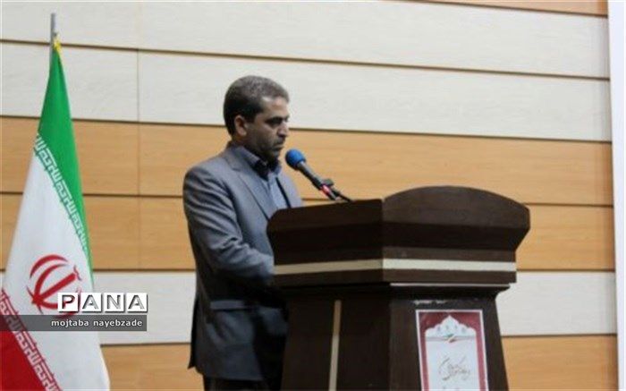 جشنواره ایده‌های نو و تجربه‌های اثربخش مؤثرترین برنامه برای کیفیت‌بخشی آموزشی است