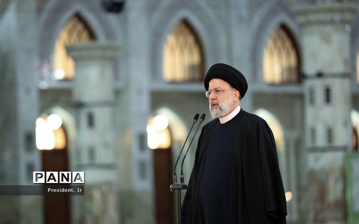 راه مصون‌سازی جوانان، آشنایی با شخصیت امام ‌و ابعاد انقلاب اسلامی است