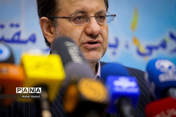 نشست خبری تشریح برنامه‌های ایام الله دهه فجر