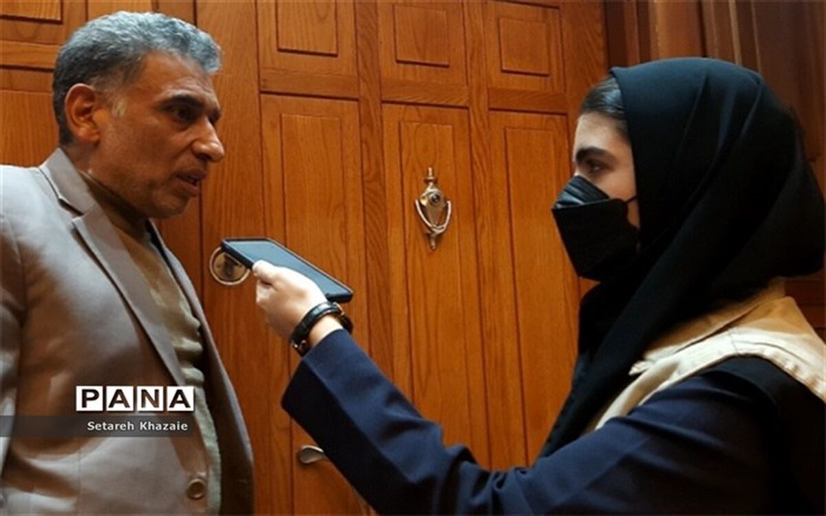 هدف ما از تجلیل و تکریم خانواده‌های شهدا و جانبازان، گرامی داشتن یاد و خاطره شهدا است
