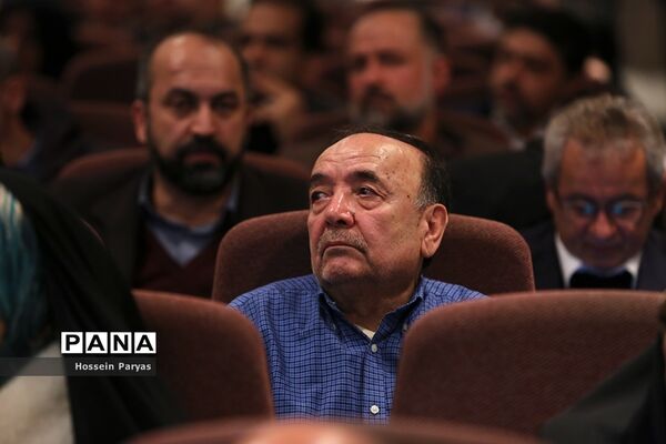 مراسم رونمایی از ۱۰ مستند خیرین مدرسه‌ساز کشور