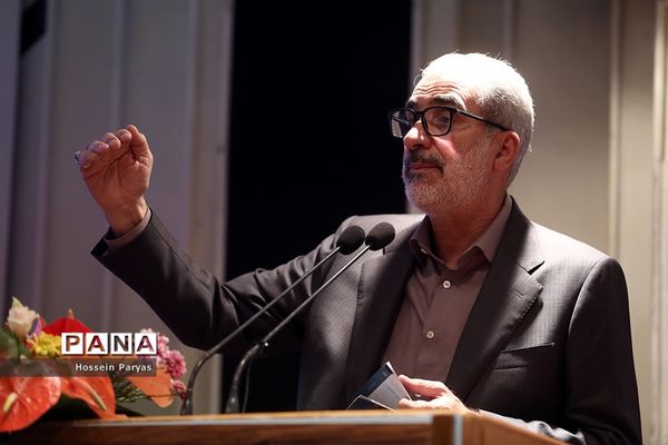 مراسم رونمایی از ۱۰ مستند خیرین مدرسه‌ساز کشور