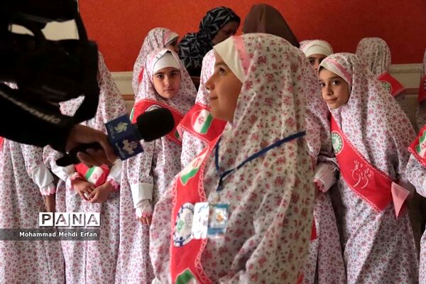 برگزاری  جشنواره نماز شکوفه‌ها در آباده