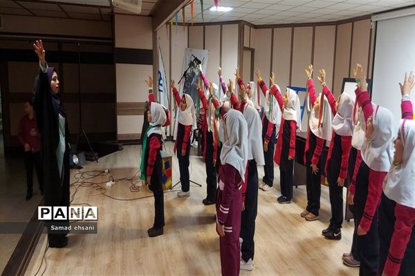 جشن پیروزی انقلاب اسلامی در کانون فرهنگی تربیت آفتاب، آموزش و پرورش منطقه 19 تهران