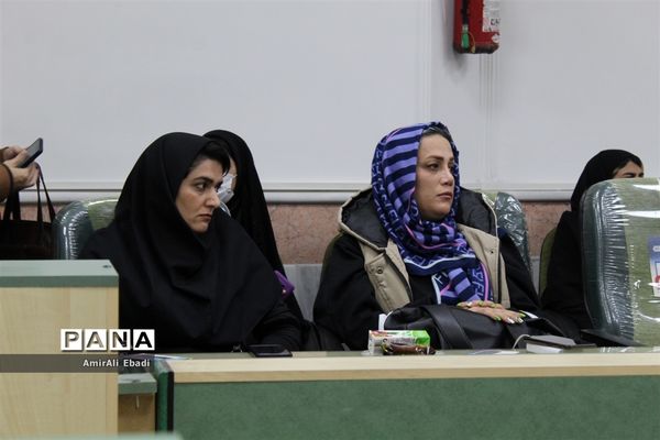 نشست‌خبری سرپرست اداره‌کل ورزش و جوانان مازندران