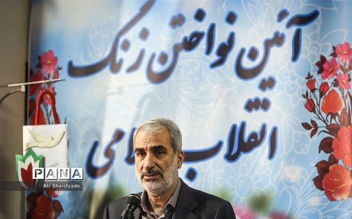 جهان در آینده‌ای نزدیک شاهد تمدن نوین اسلامی خواهد بود