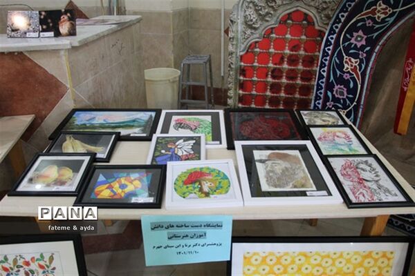 مراسم تقدیر ازدانش‌آموزان برگزیده مسابقات علمی پژوهشی کشوری شهرستان جهرم