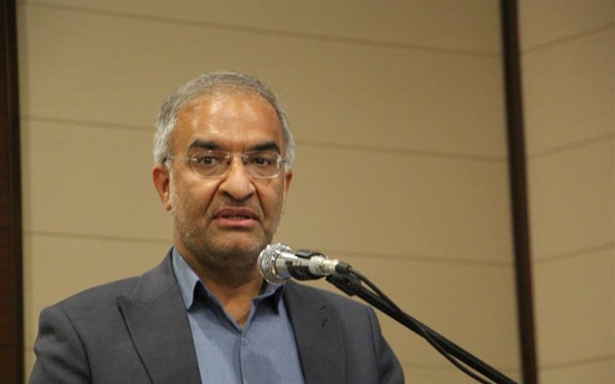 با تکیه بر هویت انقلابی به بازخوانی و بازیابی اهداف انقلاب بپردازید