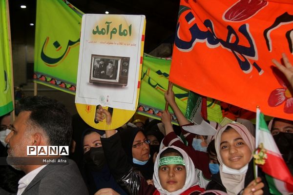 گلباران تمثال امام خمینی (ره) و شهدای انقلاب اسلامی شهرستان بهبهان