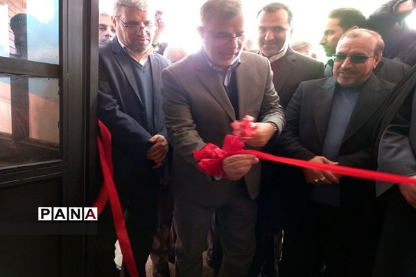 نواختن زنگ انقلاب در مدارس شهرستان نظراّباد